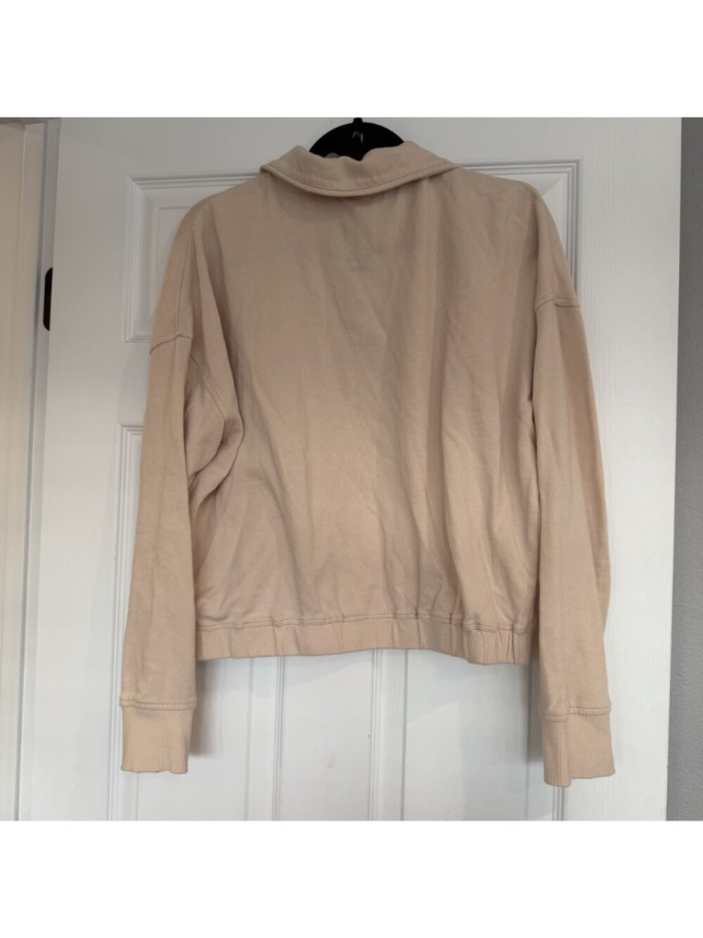 Vuori Cream Beige Half Zip Pullover Sweater Size Medium View 2